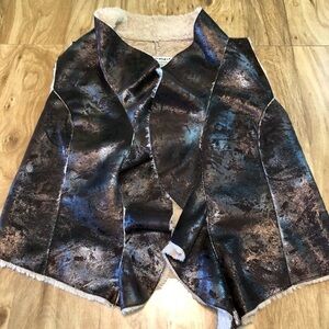 Northern Reflections Parkhurst Faux Leather Lined Vest Womens Medium Shimmery